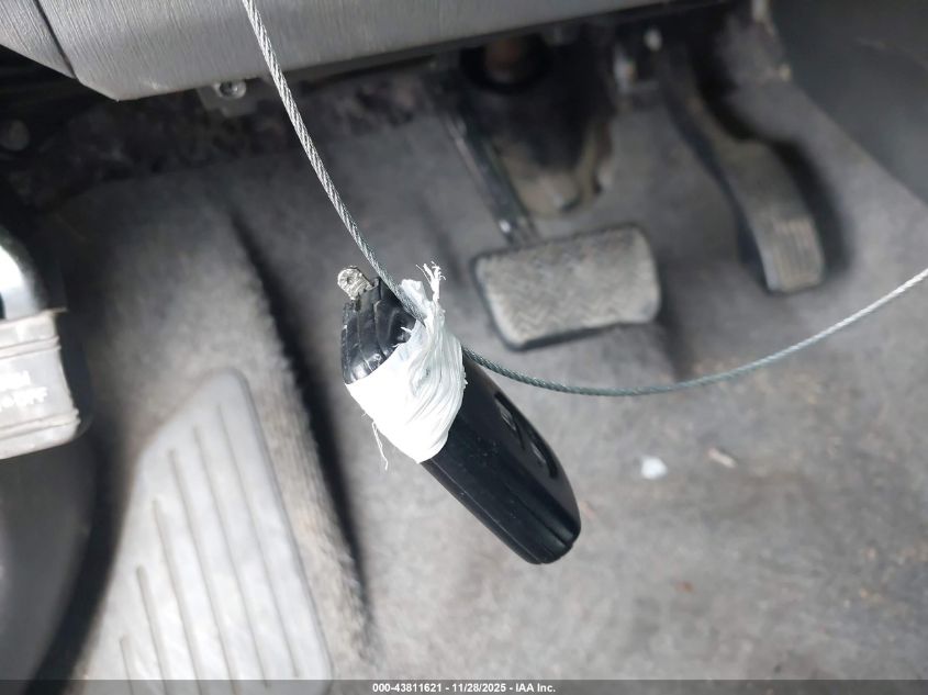 2011 Toyota Prius Two VIN: JTDKN3DU3B1381641 Lot: 43811621