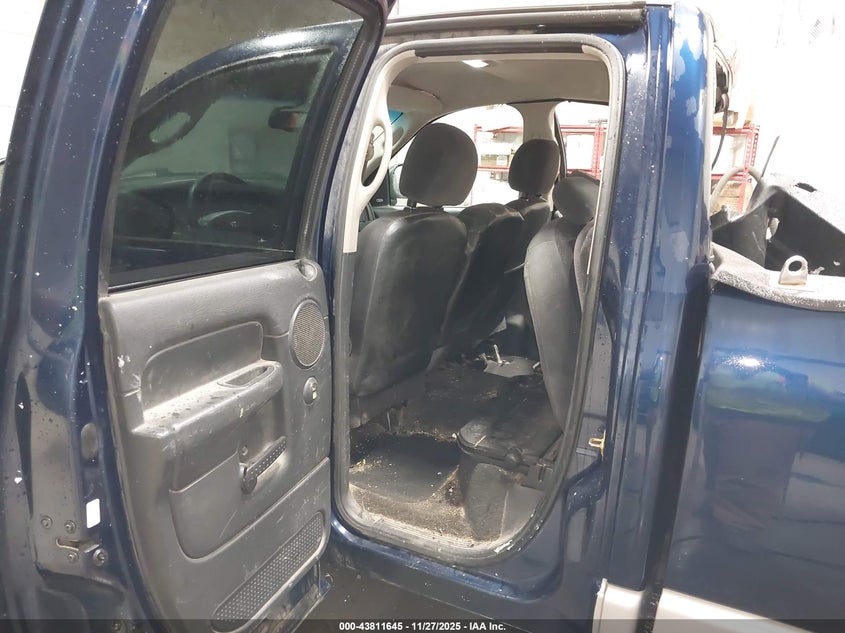 2005 Dodge Ram 1500 Slt/Laramie VIN: 1D7HU18D55S132659 Lot: 43811645