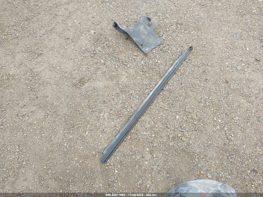 2001 Ford Mustang VIN: 1FAFP44421F192293 Lot: 43811663