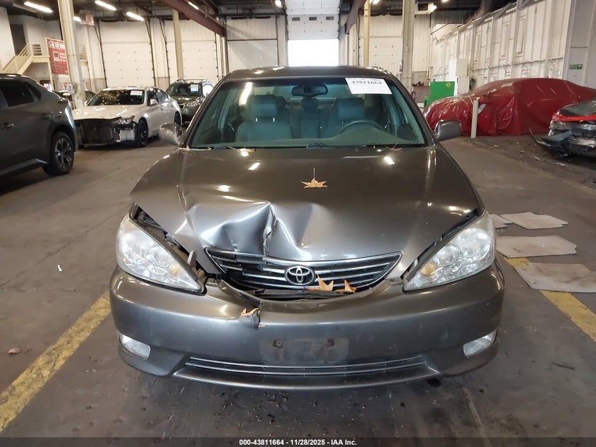 2005 Toyota Camry Xle V6 VIN: 4T1BF30K95U606743 Lot: 43811664