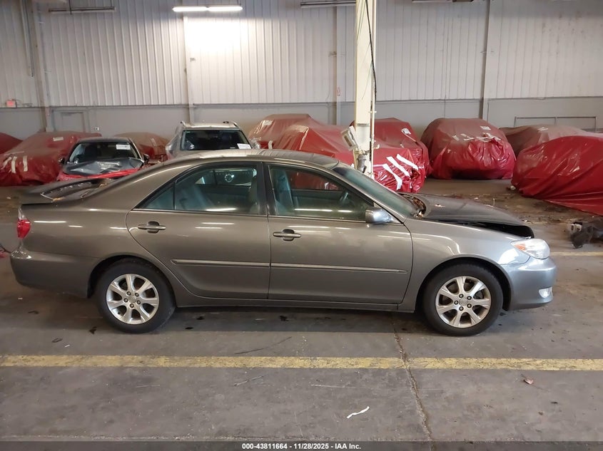 2005 Toyota Camry Xle V6 VIN: 4T1BF30K95U606743 Lot: 43811664