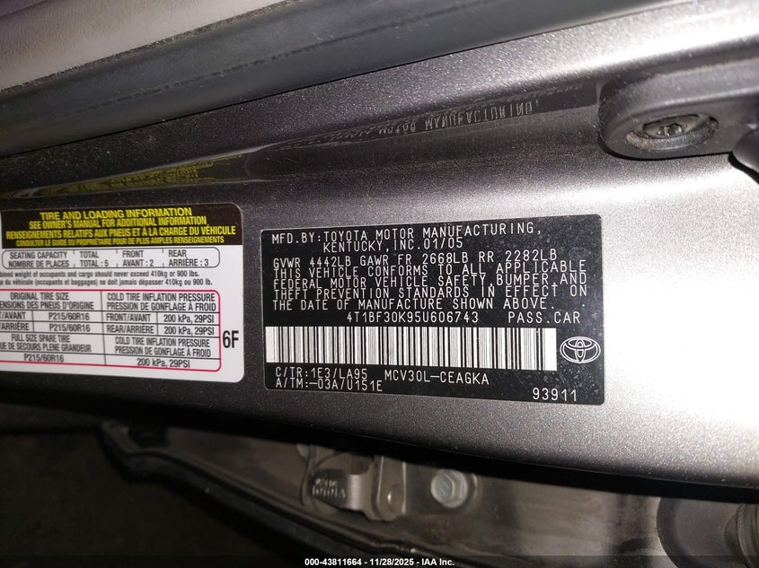 2005 Toyota Camry Xle V6 VIN: 4T1BF30K95U606743 Lot: 43811664