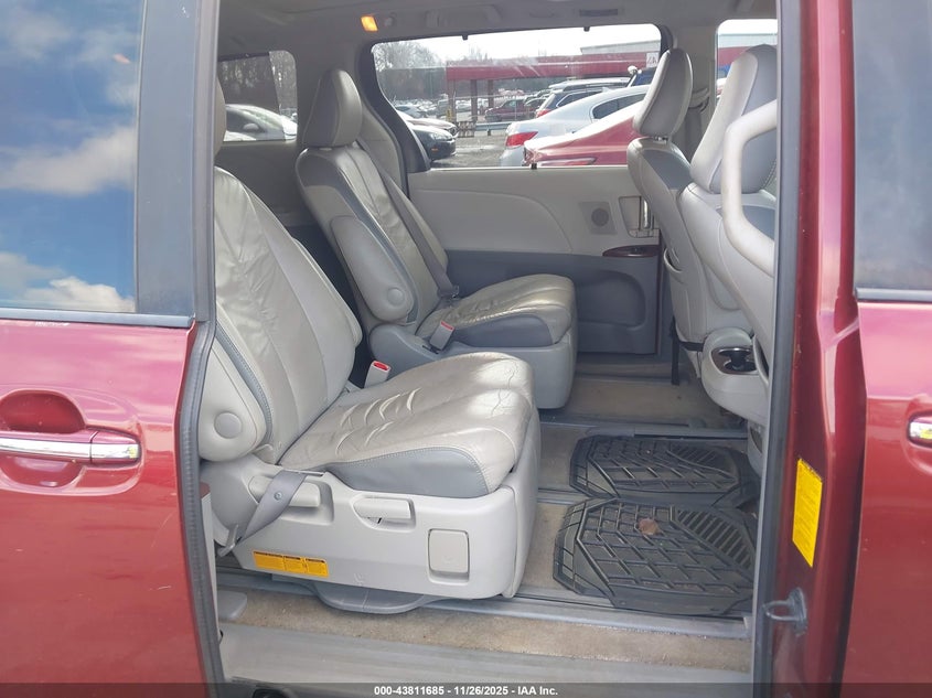 2011 Toyota Sienna Limited VIN: 5TDDK3DC4BS019118 Lot: 43811685