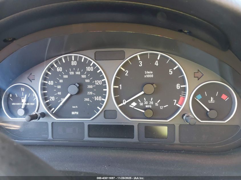 2004 BMW 330Xi VIN: WBAEW53424PN32697 Lot: 43811697