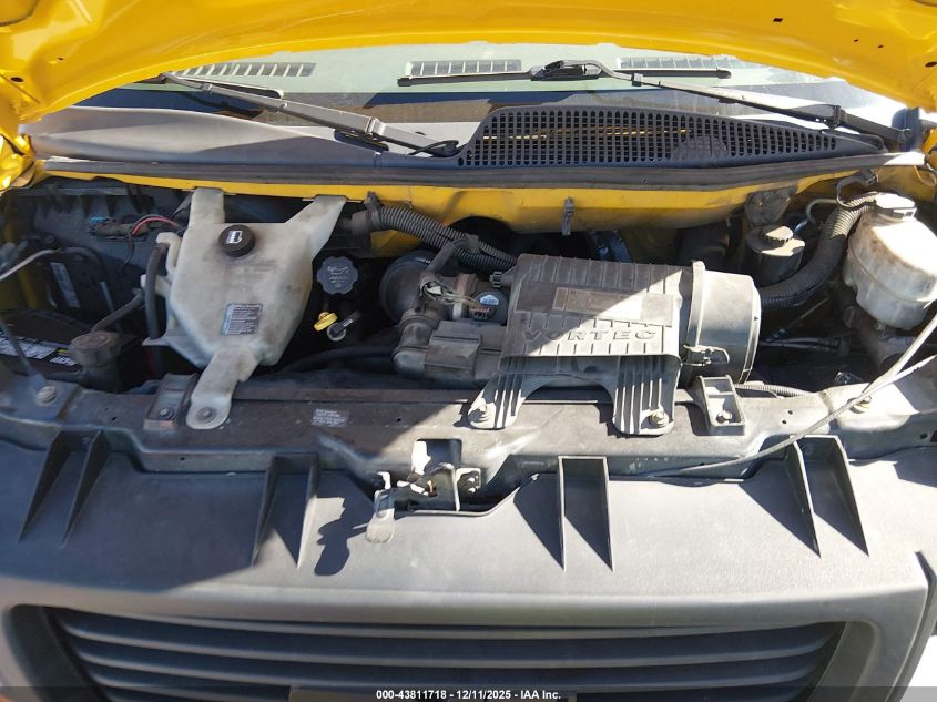 2010 GMC Savana Cutaway Work Van VIN: 1GD6G4BG9A1900555 Lot: 43811718