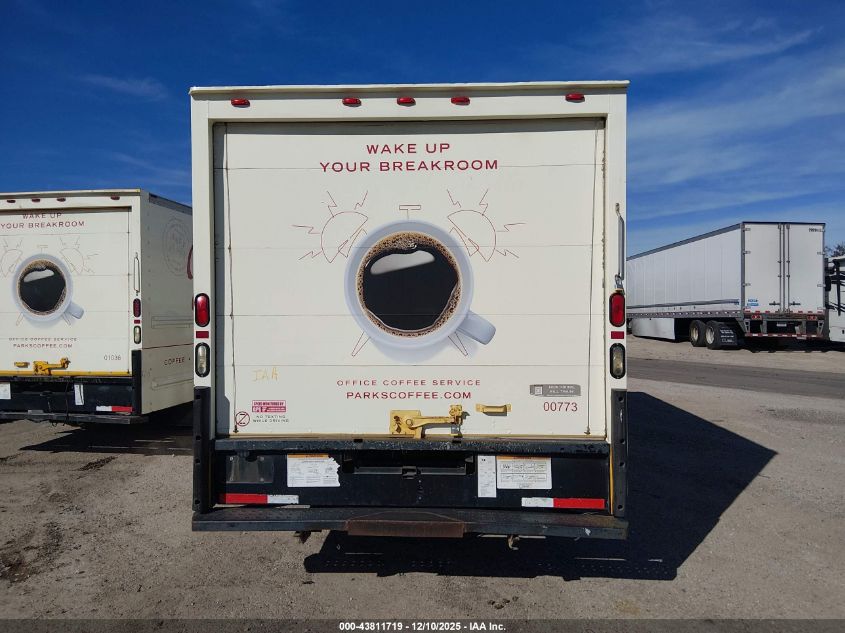 2010 GMC Savana Cutaway Work Van VIN: 1GD6G4BG8A1900773 Lot: 43811719