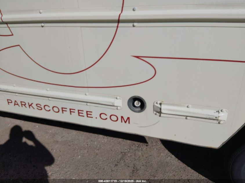 2010 GMC Savana Cutaway Work Van VIN: 1GD6G4BG8A1900773 Lot: 43811719