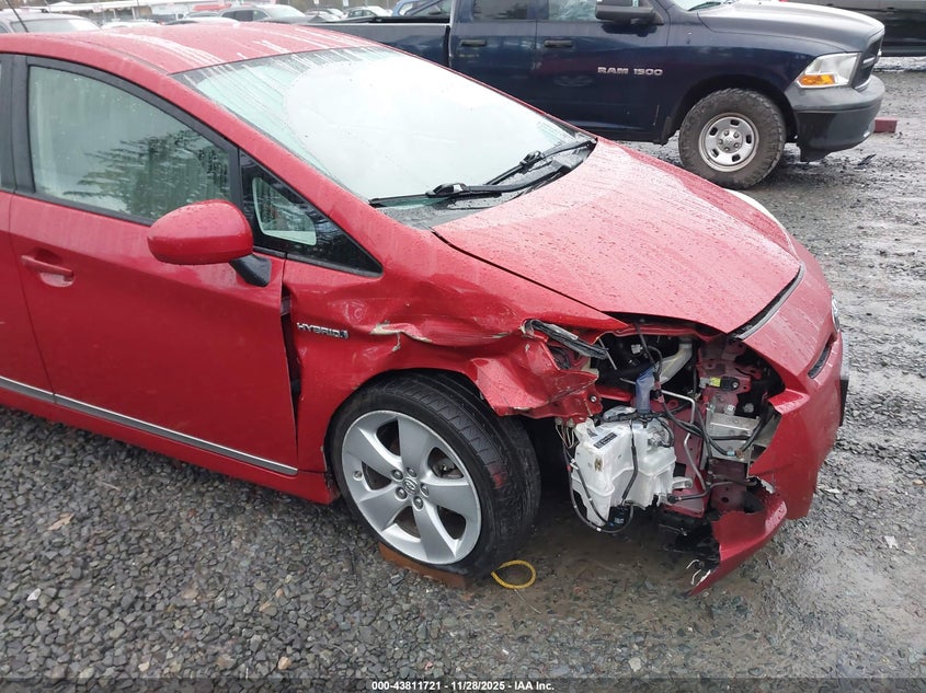 2011 Toyota Prius Five VIN: JTDKN3DU5B0319941 Lot: 43811721