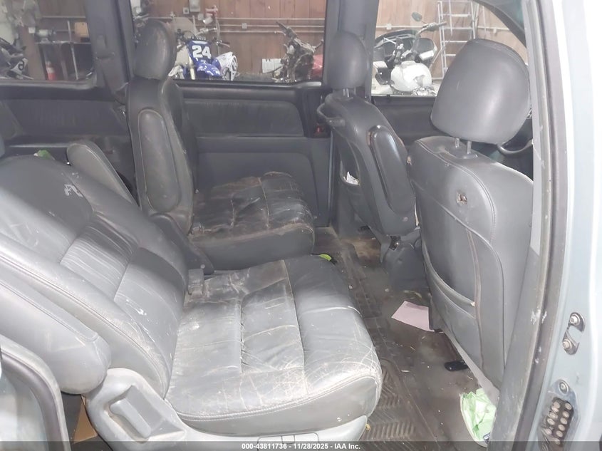 2003 Honda Odyssey Ex-L VIN: 5FNRL18093B119633 Lot: 43811736