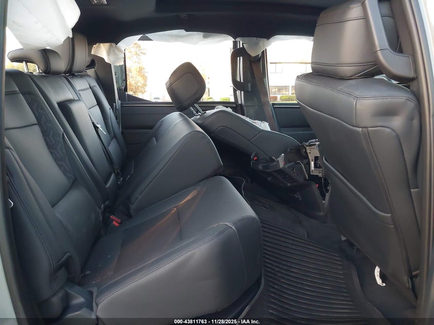 2025 Toyota Tundra Limited VIN: 5TFWA5DB5SX269976 Lot: 43811763