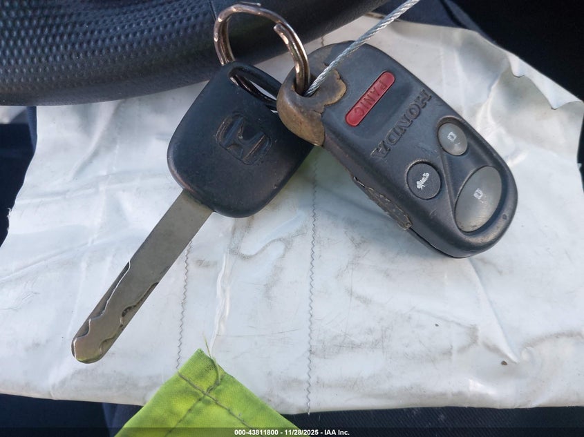 2002 Honda Cr-V Ex VIN: JHLRD78842C061404 Lot: 43811800