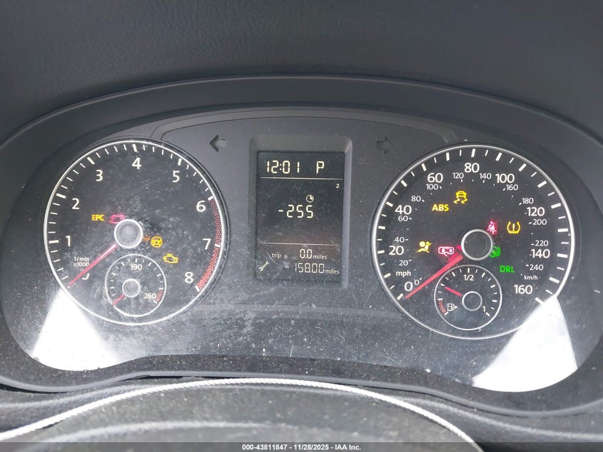 2015 Volkswagen Passat 1.8T Limited Edition VIN: 1VWAS7A39FC096490 Lot: 43811847