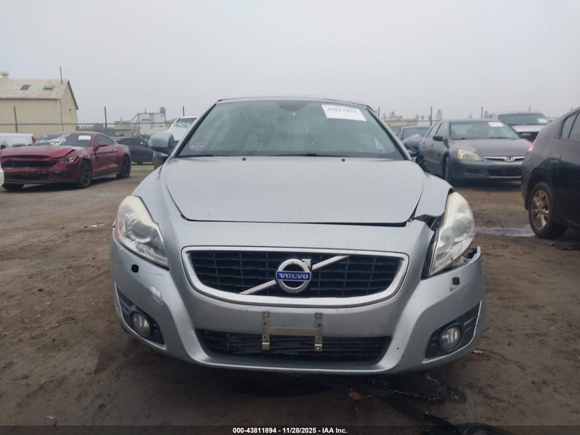 2012 Volvo C70 T5/T5 Platinum/T5 Premier Plus VIN: YV1672MCXCJ130785 Lot: 43811894