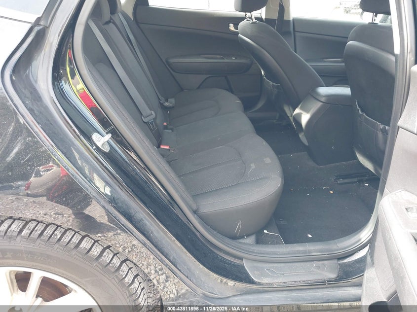 2017 Kia Optima Lx VIN: 5XXGT4L35HG152790 Lot: 43811896