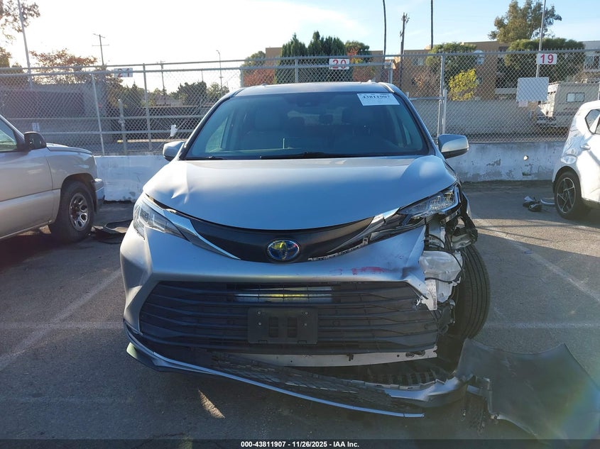 2023 Toyota Sienna Xle VIN: 5TDYRKEC7PS161315 Lot: 43811907