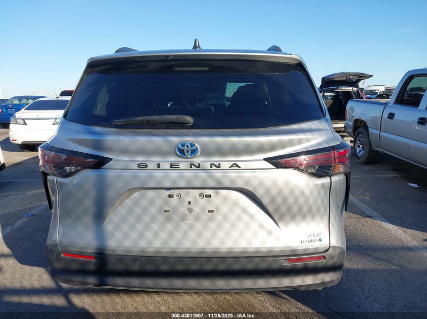 2023 Toyota Sienna Xle VIN: 5TDYRKEC7PS161315 Lot: 43811907