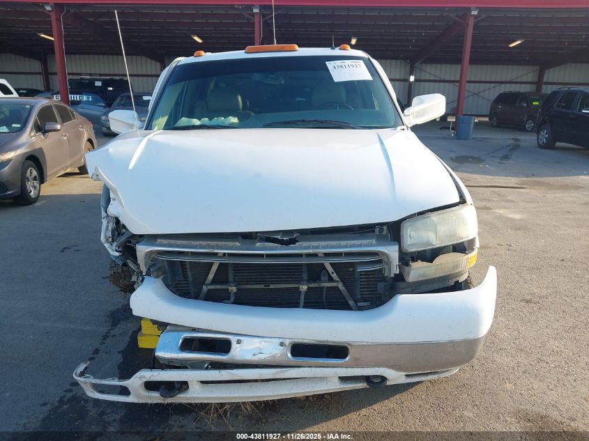 2002 GMC New Sierra C3500 VIN: 01GTJC33152F10160 Lot: 43811927