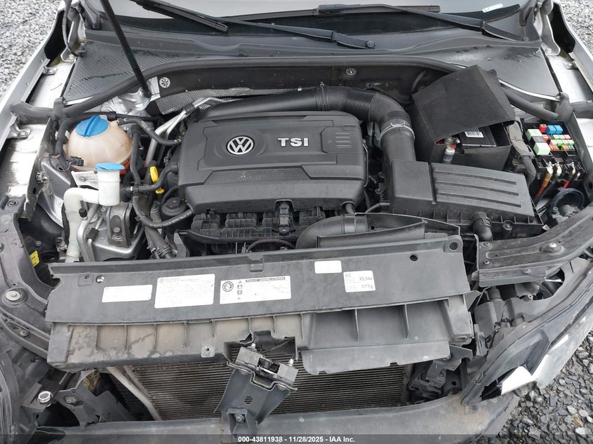 2014 Volkswagen Passat 1.8T Wolfsburg Edition VIN: 1VWAT7A38EC084049 Lot: 43811938