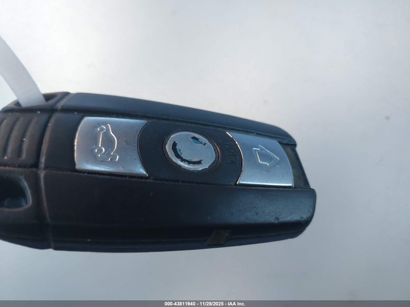 2008 BMW 528I VIN: WBANU53558C110192 Lot: 43811940