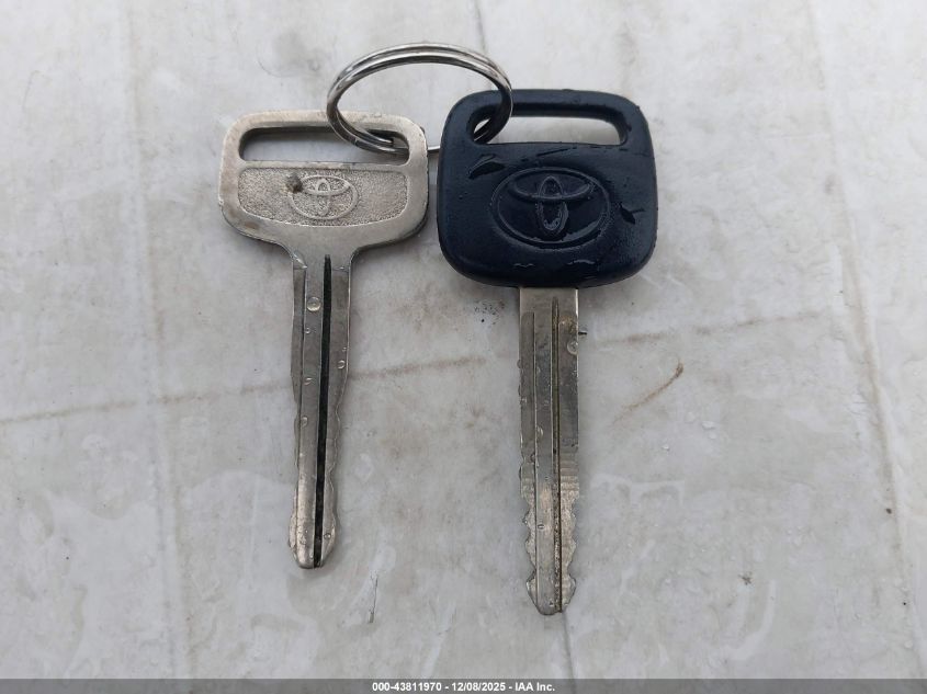 2002 Toyota Highlander V6 VIN: JTEGF21A220035069 Lot: 43811970