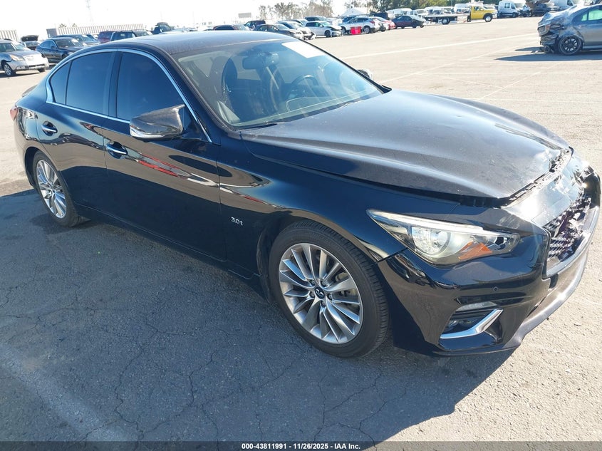 INFINITI Q50 3.0T LUXE