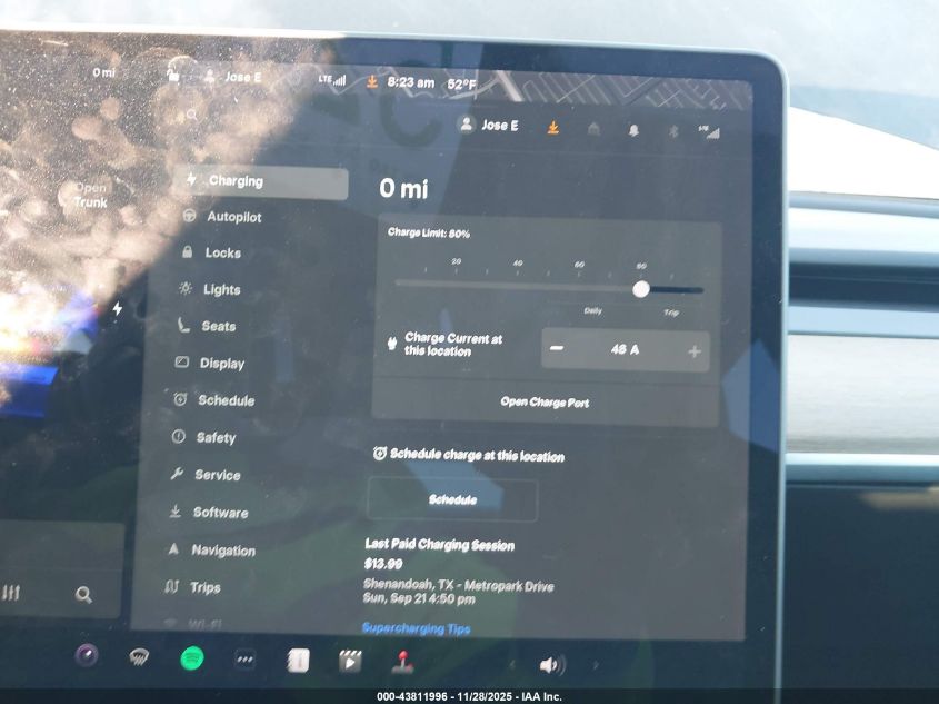 2022 Tesla Model Y Long Range Dual Motor All-Wheel Drive VIN: 7SAYGDEE5NF319819 Lot: 43811996