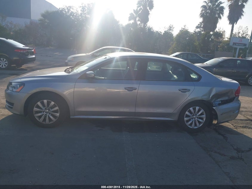 2013 Volkswagen Passat 2.5L Wolfsburg Edition VIN: 1VWAP7A34DC145934 Lot: 43812015