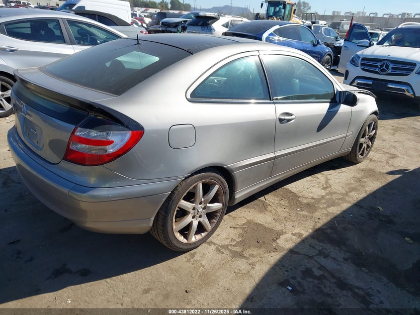 2005 Mercedes-Benz C 320 Sport