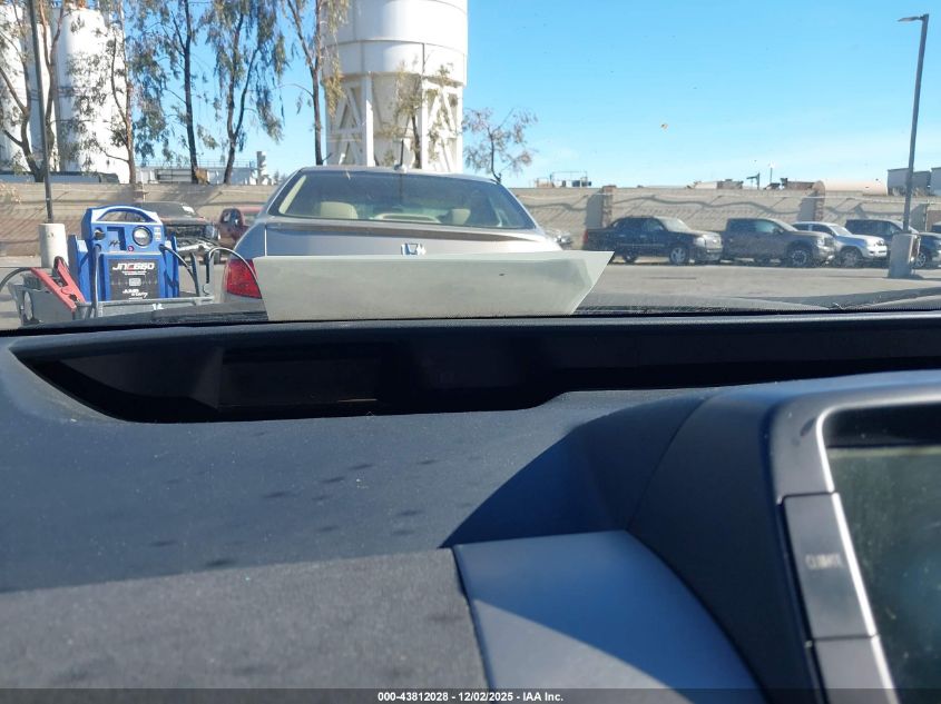 2008 Toyota Prius VIN: JTDKB20UX83336170 Lot: 43812028