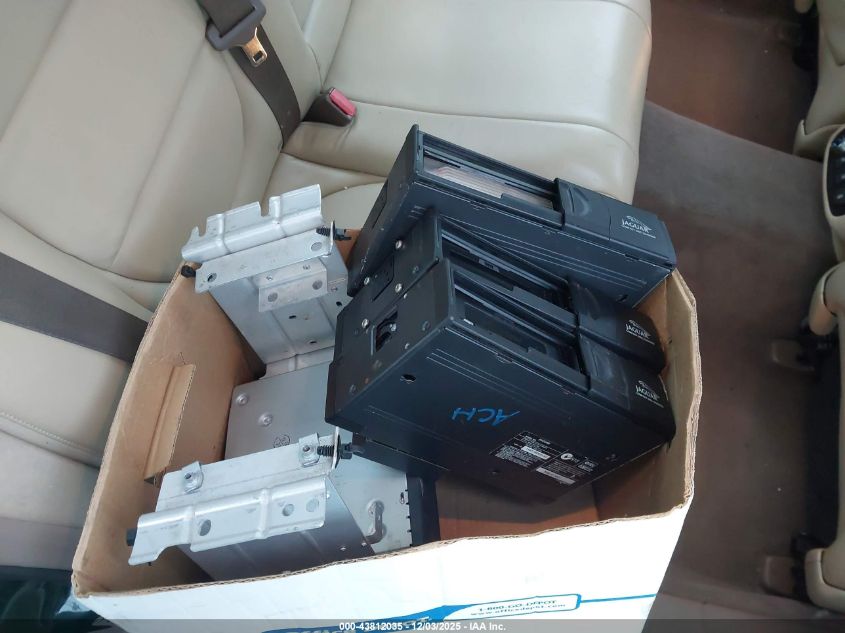 2006 Jaguar Xj Xj8 L VIN: SAJWA79B06SH07301 Lot: 43812035