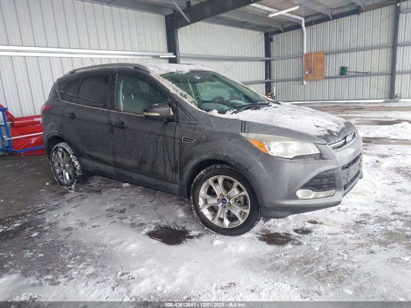 FORD ESCAPE TITANIUM