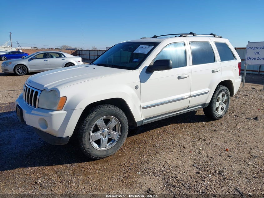 1J8HR58N55C727946 2005 JEEP GRAND CHEROKEE photo no. 2