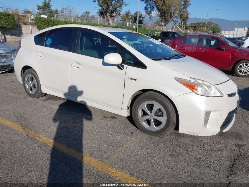 TOYOTA PRIUS FOUR