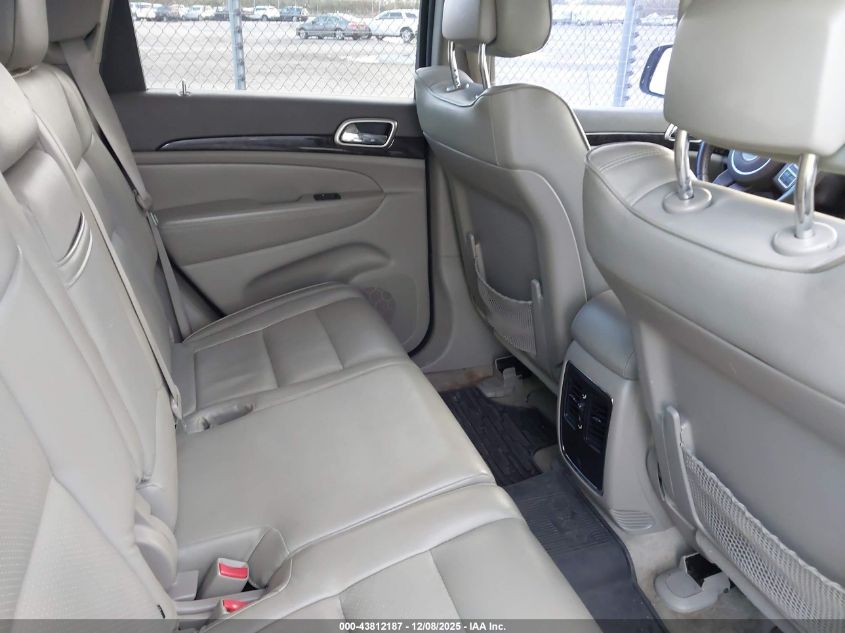 2012 Jeep Grand Cherokee Laredo VIN: 1C4RJEAGXCC290683 Lot: 43812187