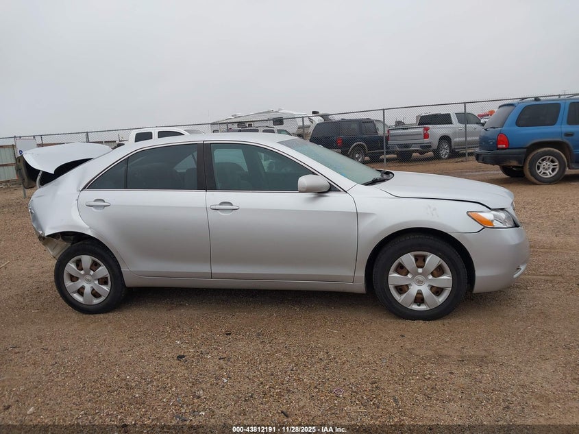 2009 Toyota Camry Le VIN: 4T1BE46K49U358083 Lot: 43812191