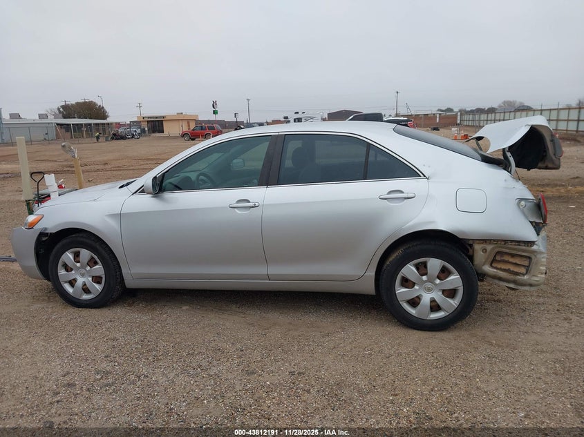 2009 Toyota Camry Le VIN: 4T1BE46K49U358083 Lot: 43812191