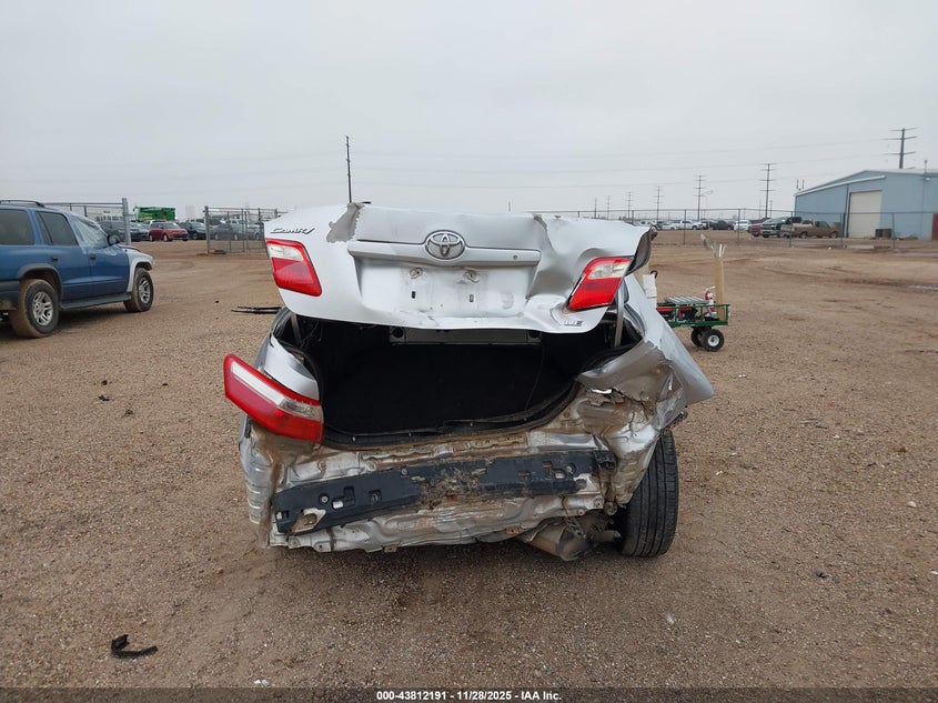 2009 Toyota Camry Le VIN: 4T1BE46K49U358083 Lot: 43812191