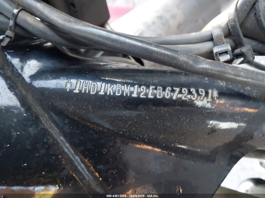 2014 Harley-Davidson Flhx Street Glide VIN: 1HD1KBM12EB672391 Lot: 43812205