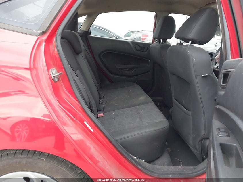 2013 Ford Fiesta Se VIN: 3FADP4BJ9DM220188 Lot: 43812225