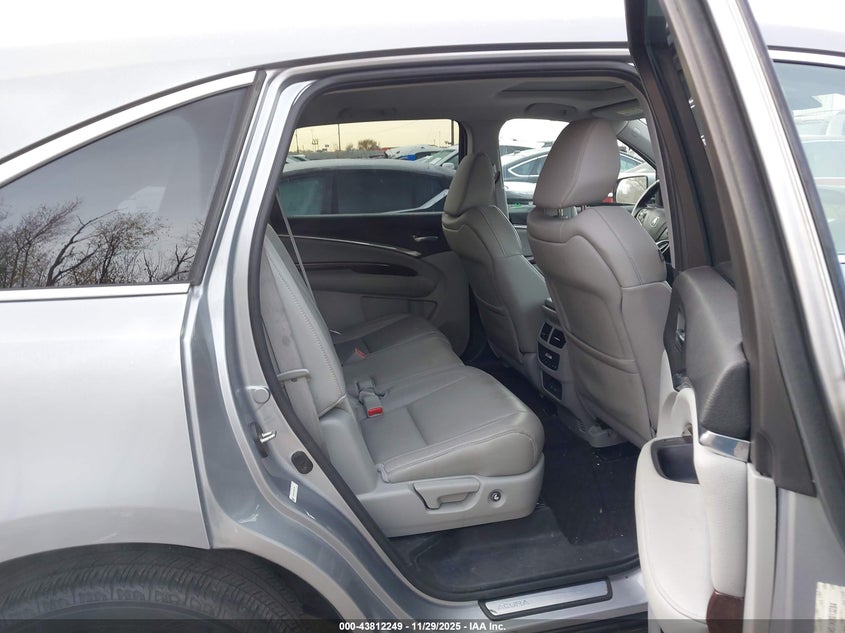 2017 Acura Mdx Technology Package VIN: 5FRYD4H51HB013284 Lot: 43812249