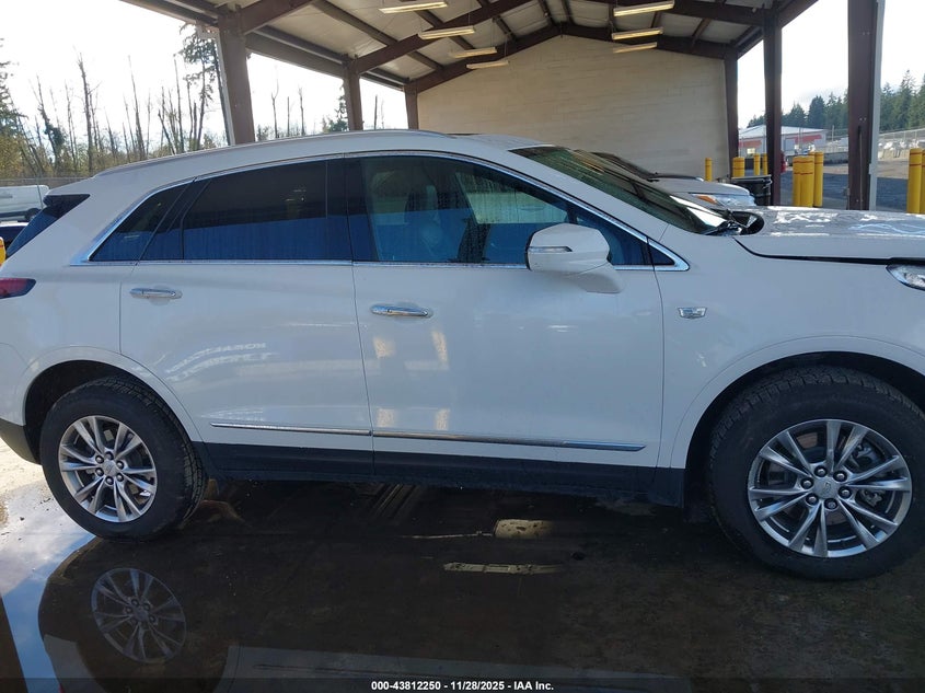 2022 Cadillac Xt5 Awd Premium Luxury VIN: 1GYKNDR49NZ133229 Lot: 43812250