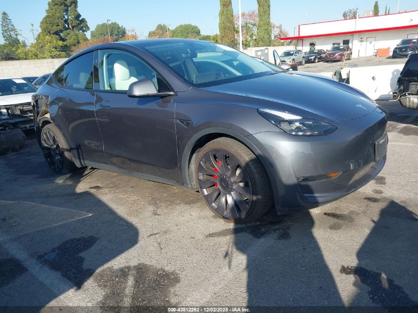 TESLA MODEL Y PERFORMANCE DUAL MOTOR ALL-WHEEL DRIVE