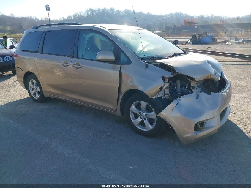 TOYOTA SIENNA LE V6 8 PASSENGER