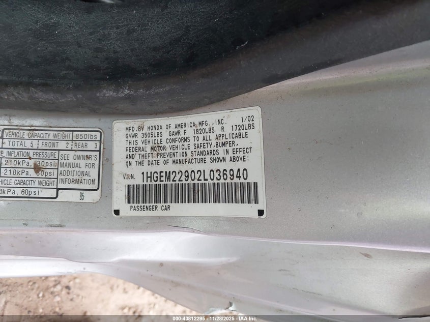2002 Honda Civic Ex VIN: 1HGEM22902L036940 Lot: 43812295