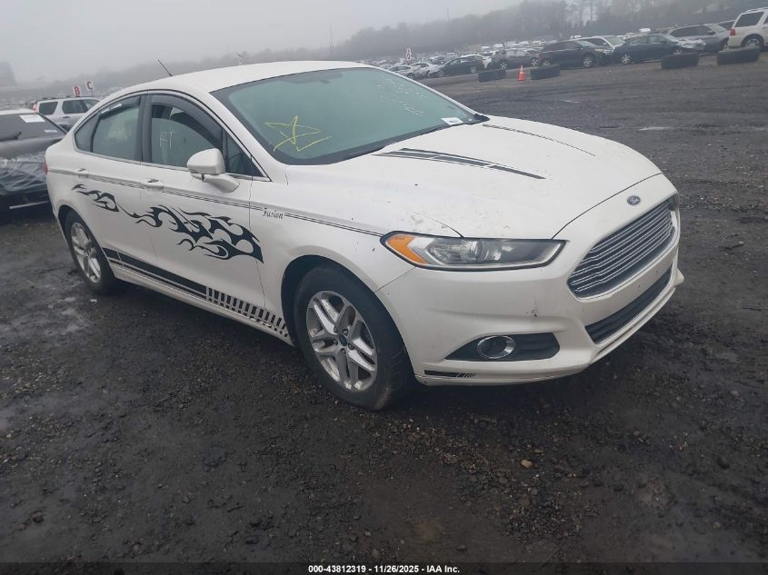 FORD FUSION SE