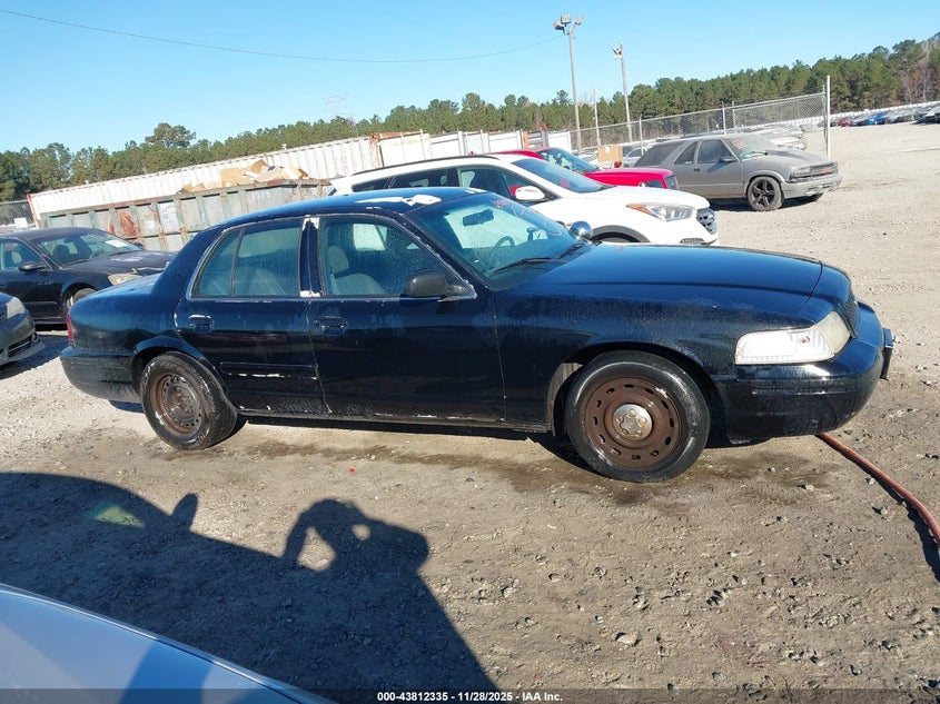 2003 Ford Crown Victoria Police VIN: 2FAFP71W93X160505 Lot: 43812335