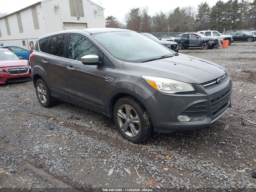 FORD ESCAPE SE
