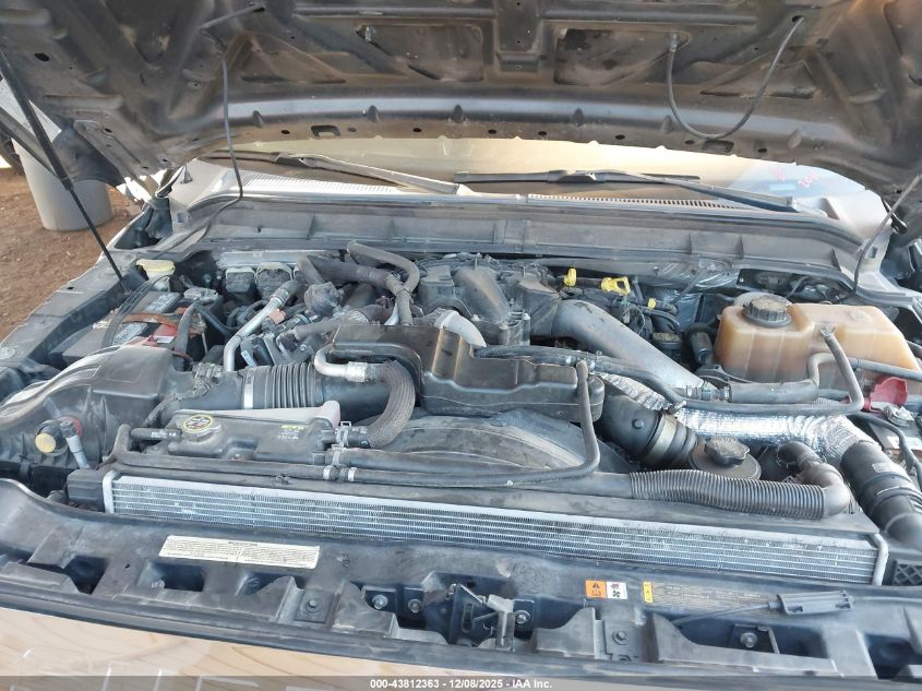 2011 Ford F-350 Lariat VIN: 1FT8W3DT1BEA54498 Lot: 43812363