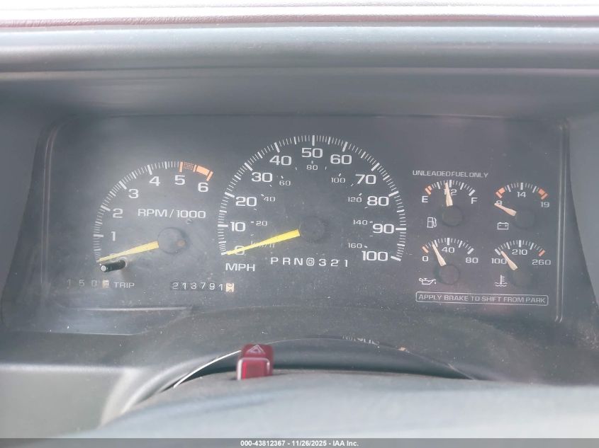 1996 Chevrolet Gmt-400 K1500 VIN: 2GCEK19RXT1174643 Lot: 43812367