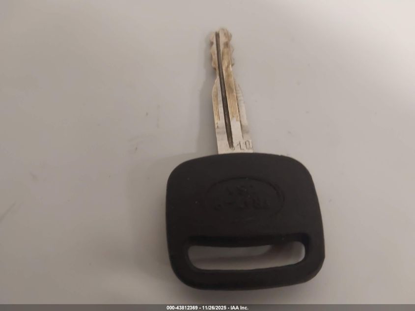 2004 Toyota Corolla Le VIN: JTDBR32E742039669 Lot: 43812369